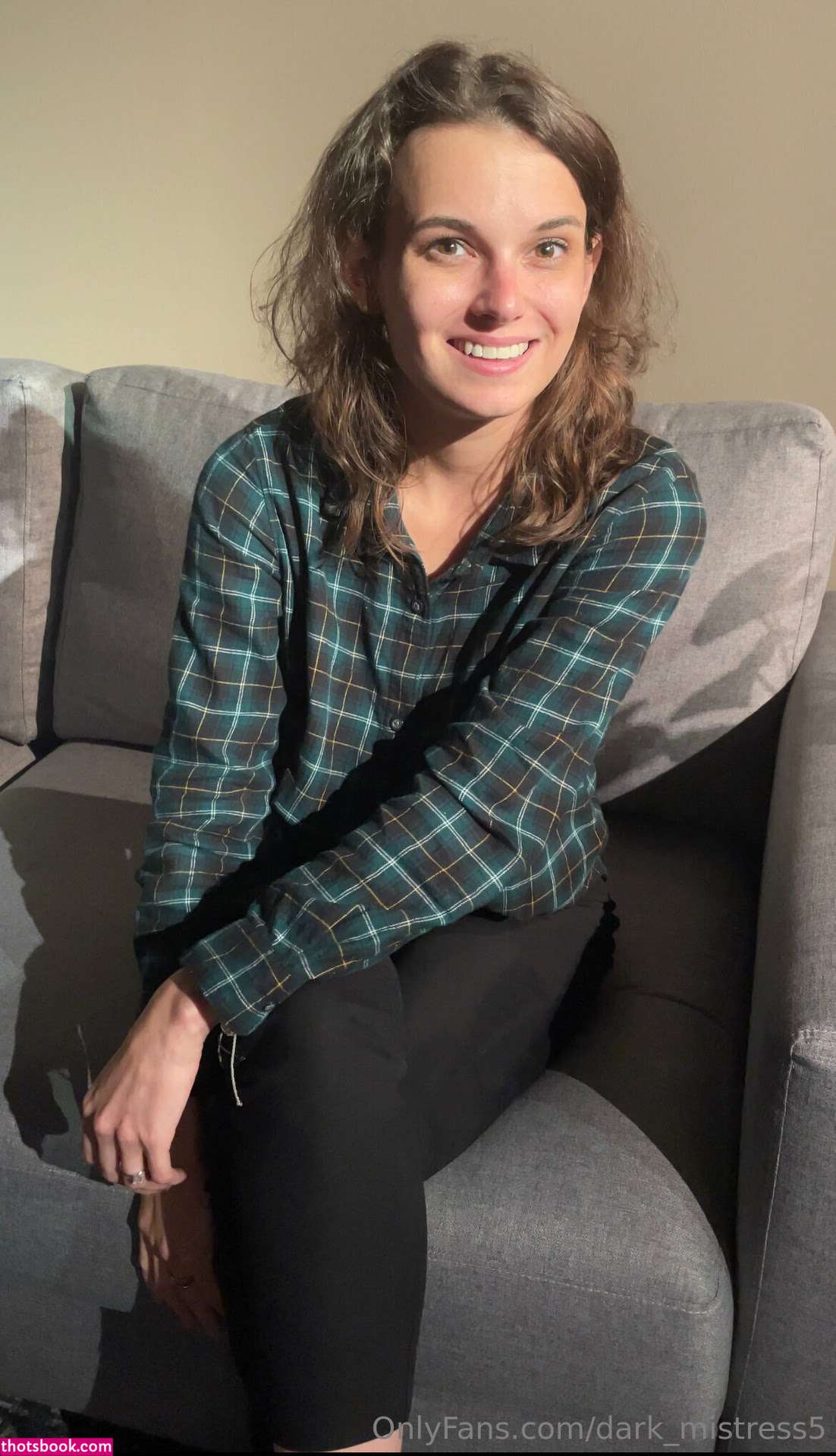 Dark Mistress Photo #56