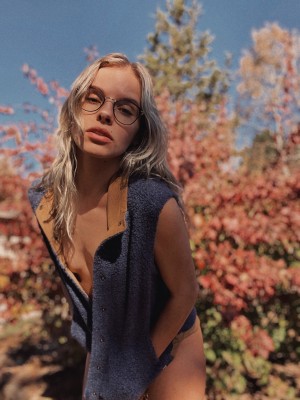 bobbiesmodernlife Photo #138