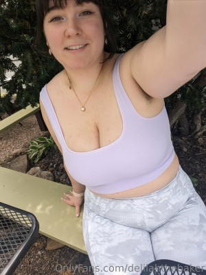 Delilahthebaker Photo #133