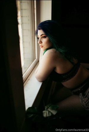 laurencat33 Photo #34