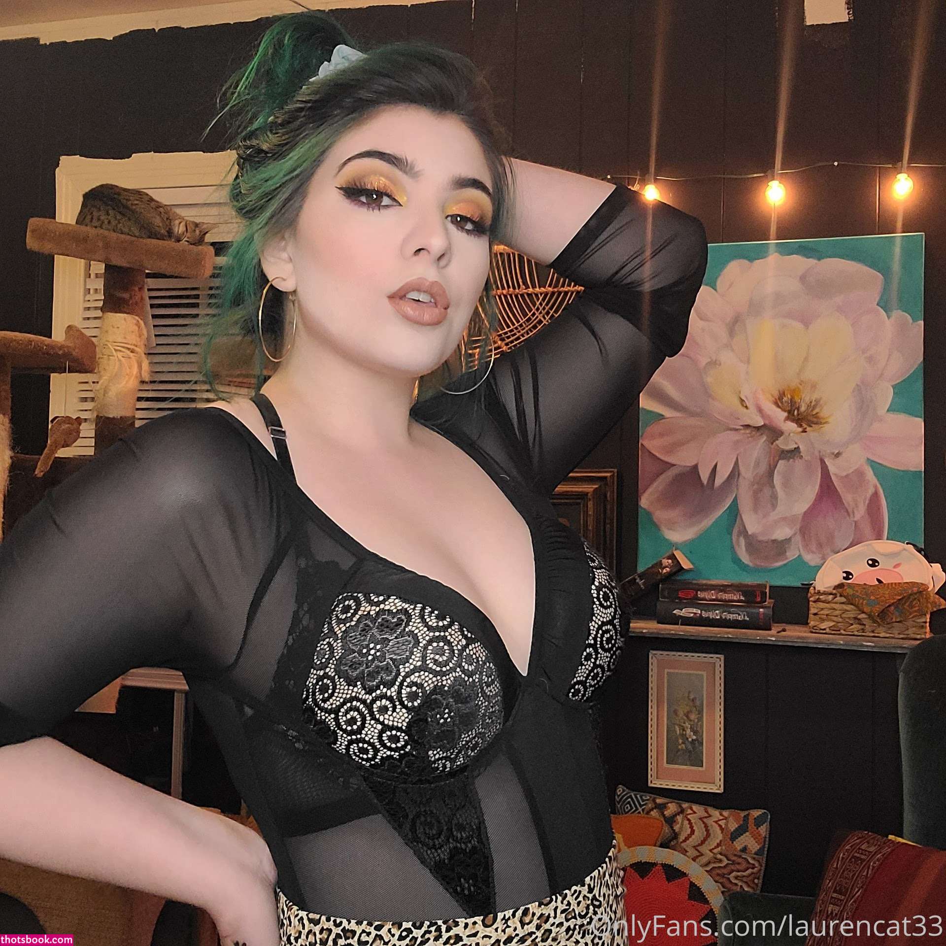 laurencat33 Photo #67