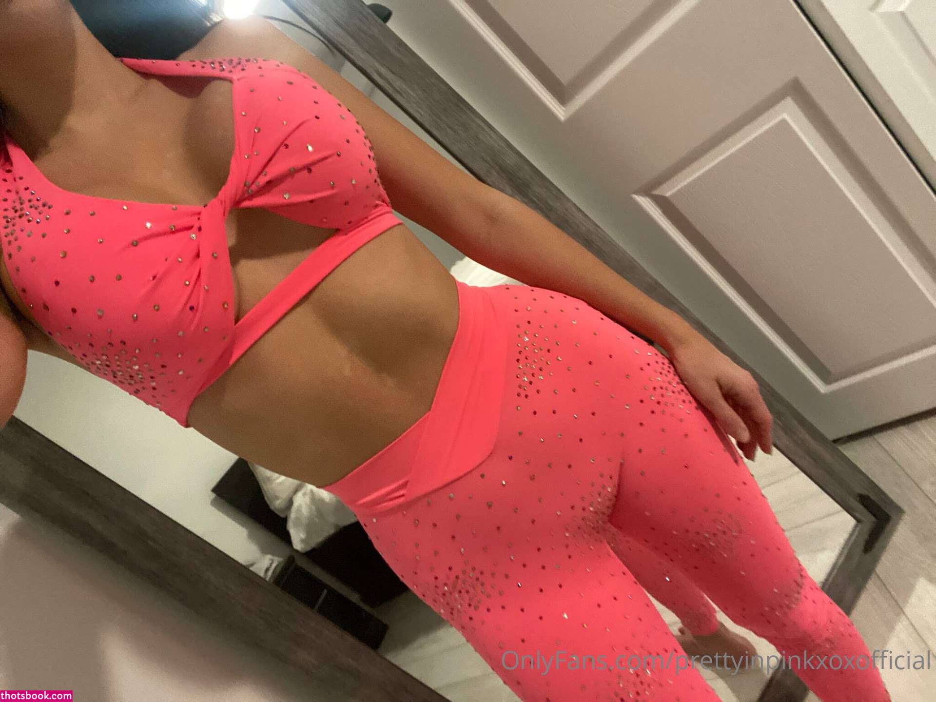 Prettyinpinkxox Photo #85