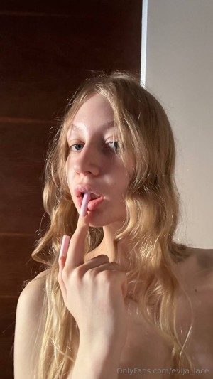 Evija Lace Photo #10