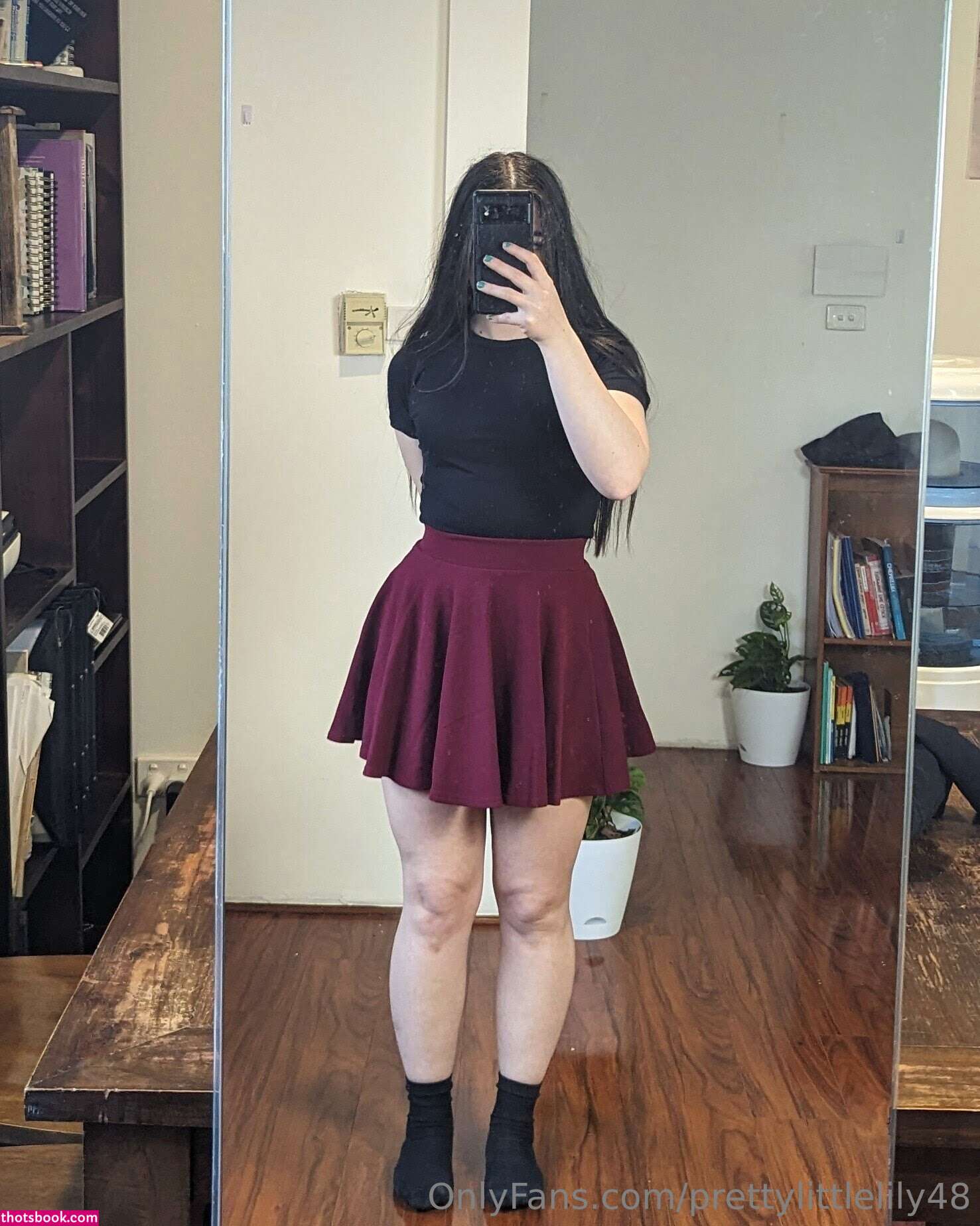 Prettylittlelily48 Photo #8