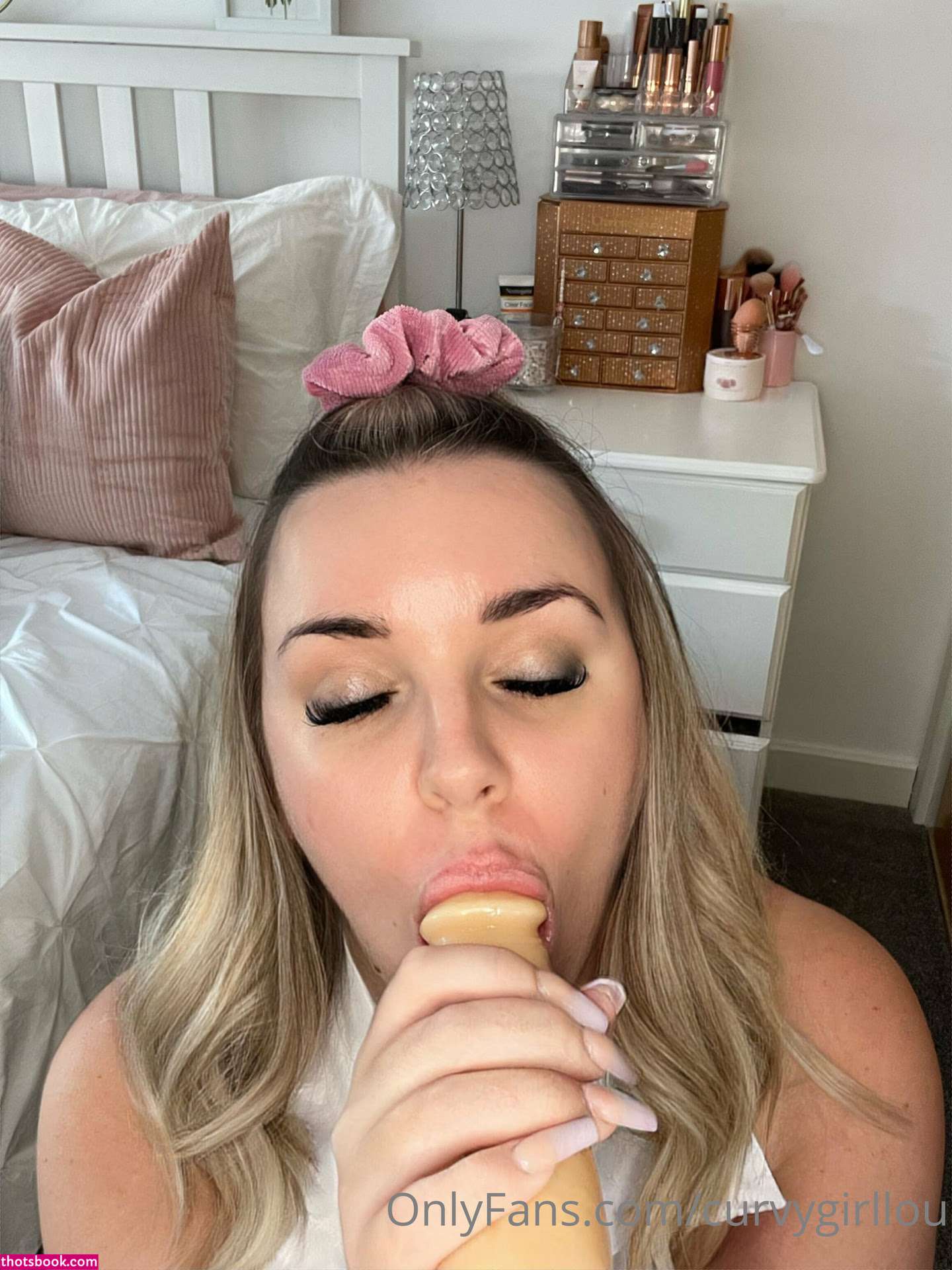 Curvygirllou Photo #85