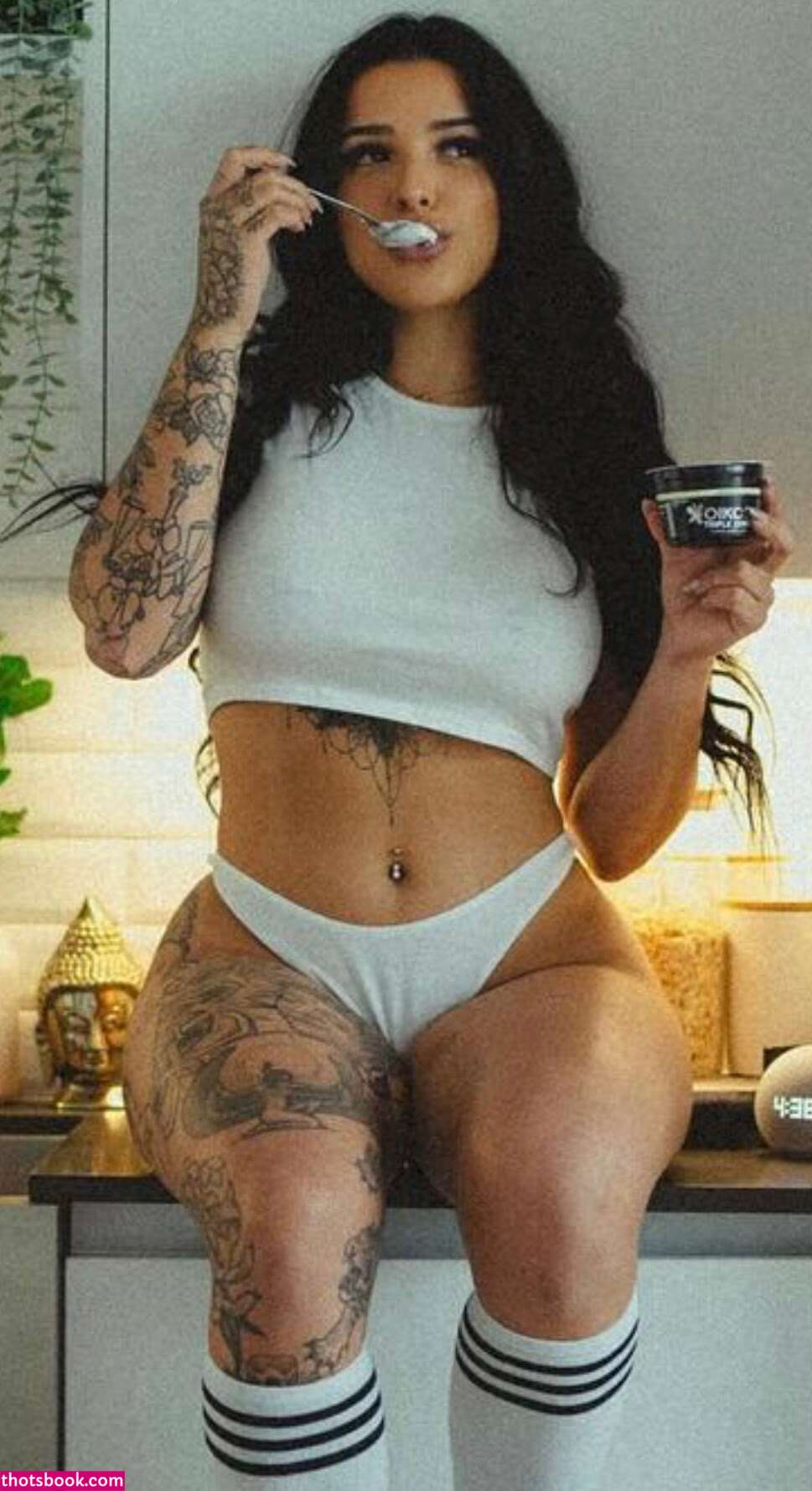 Valerie Bragg Photo #54