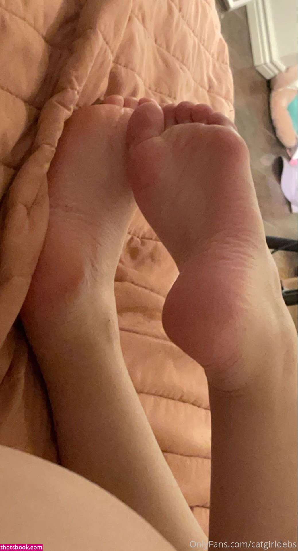 catgirldebs Photo #37