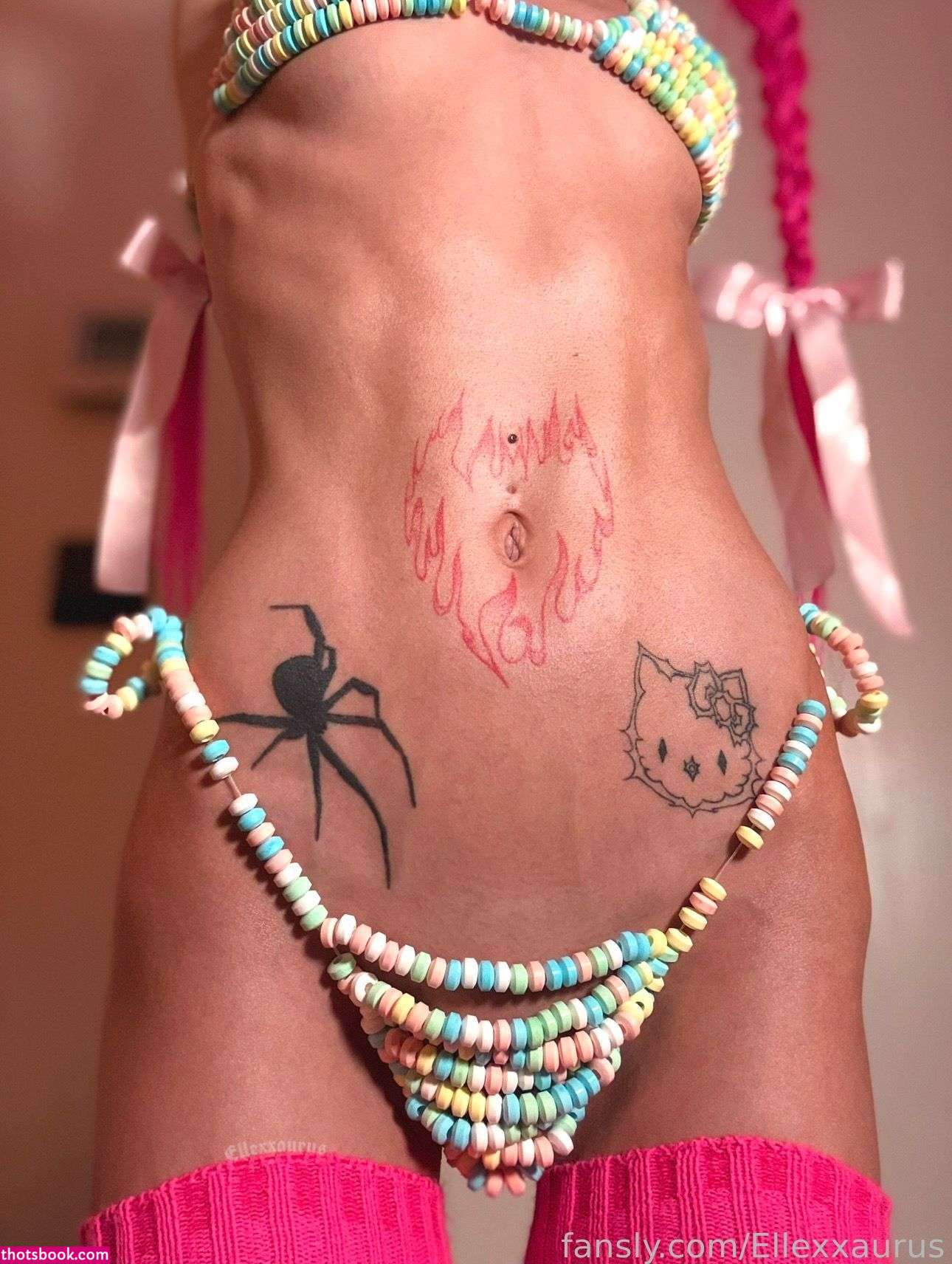 Ellasaurus23 Photo #12