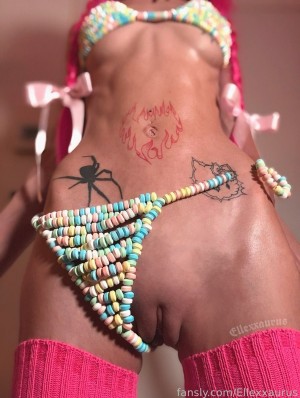 Ellasaurus23 Photo #18