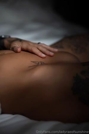 Amandaraeuk Photo #21