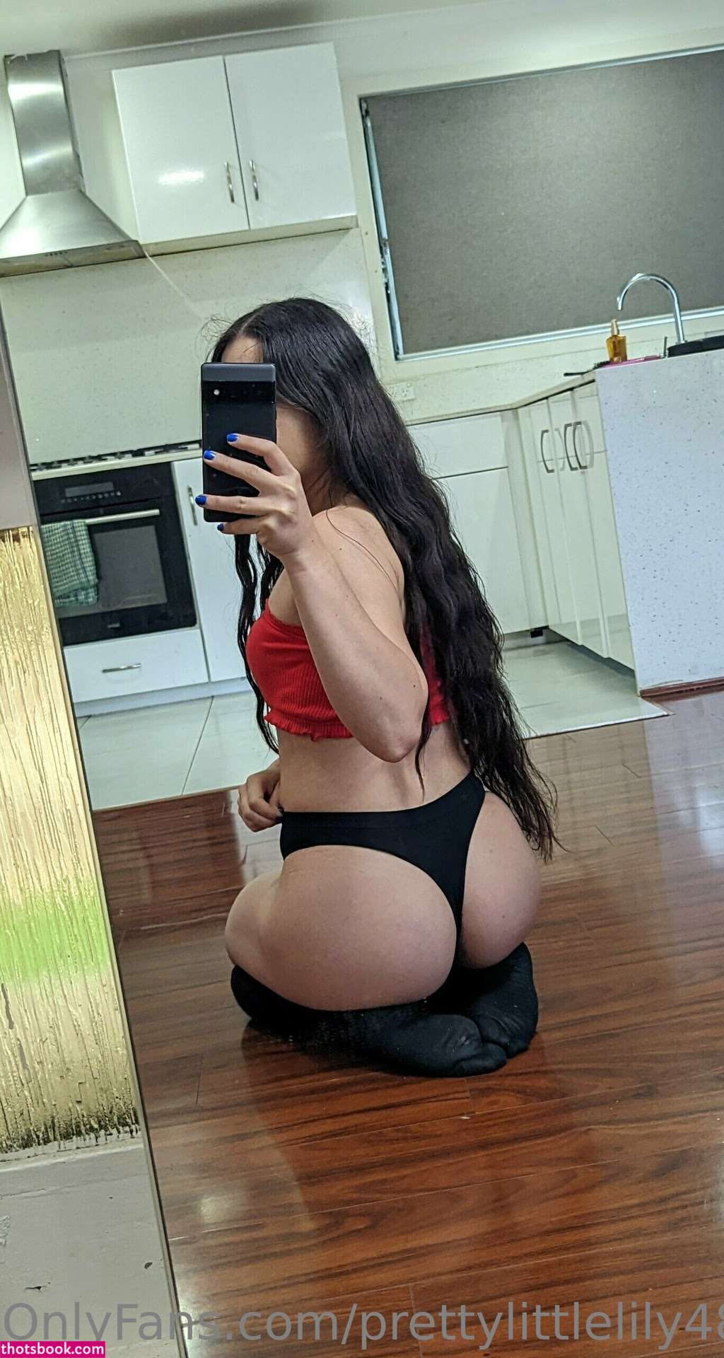 Prettylittlelily48 Photo #96