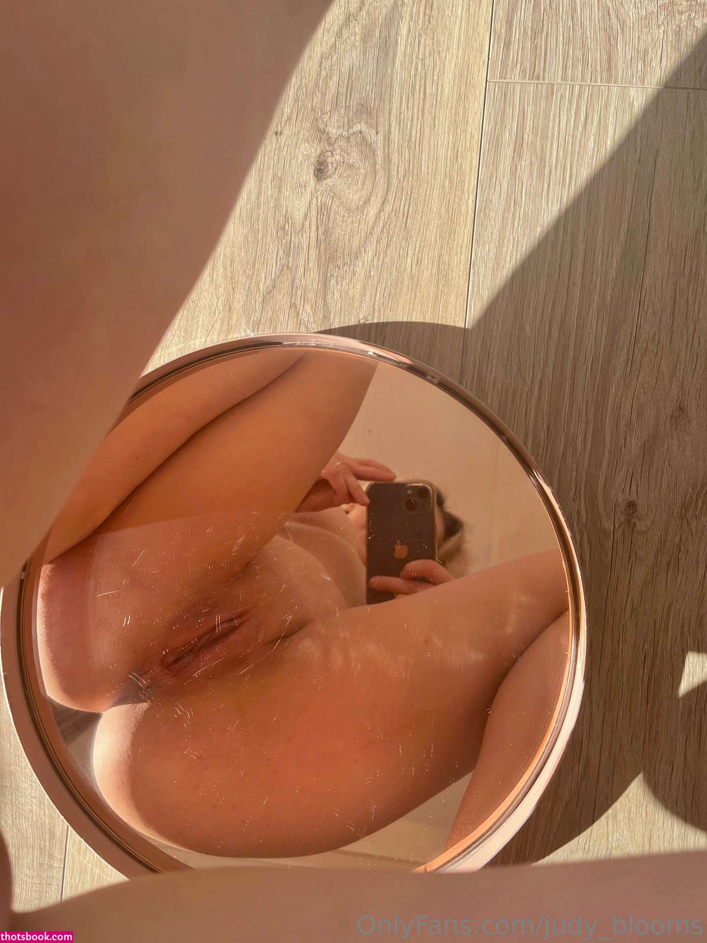 Judy Blooms Photo #8