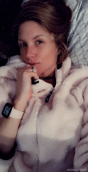 Akgingersnaps Photo #51