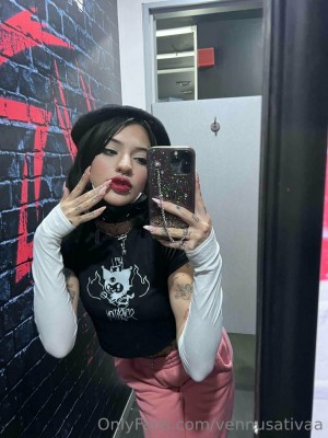 Vennussativa Photo #9