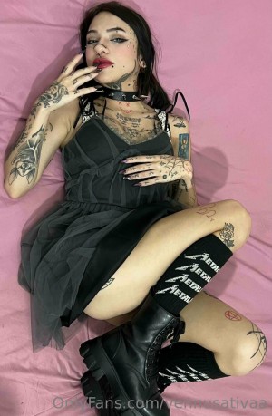 Vennussativa Photo #16