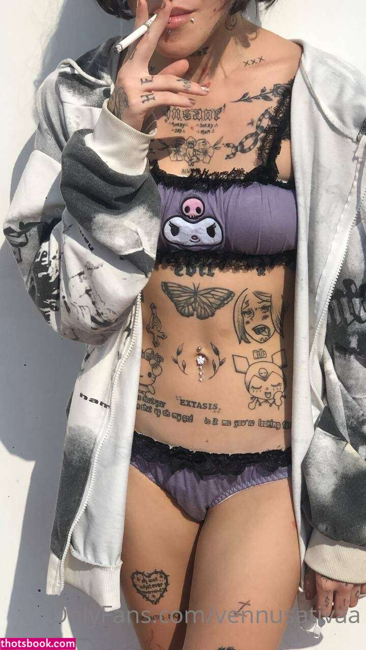 Vennussativa Photo #27