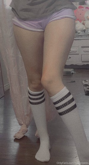 catgirldebs Photo #180