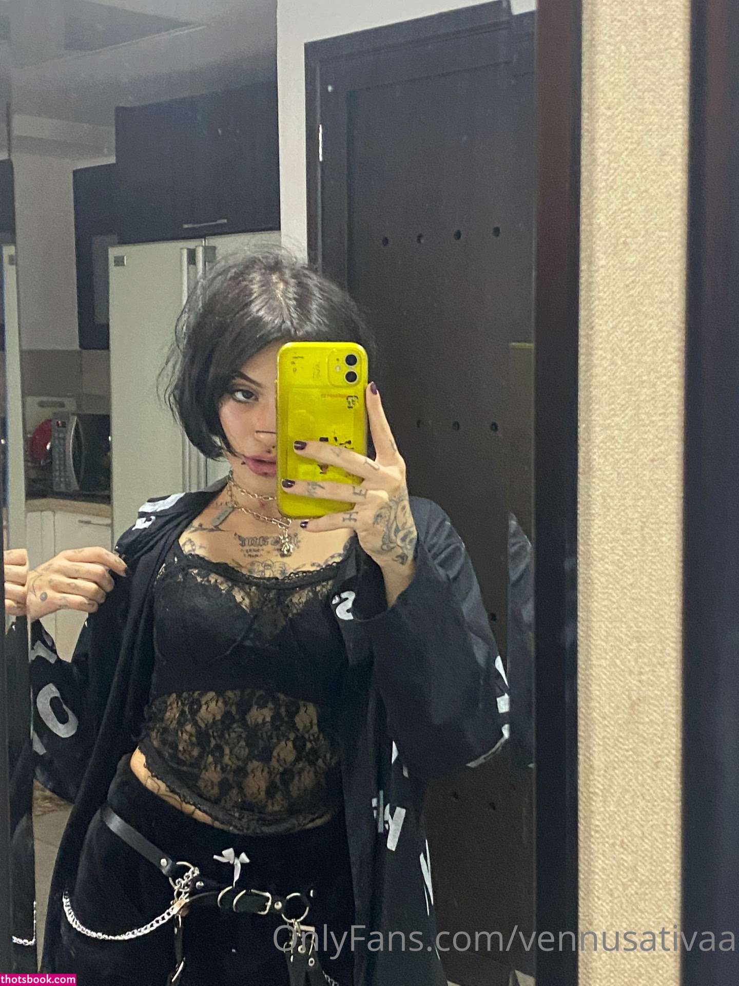 Vennussativa Photo #56