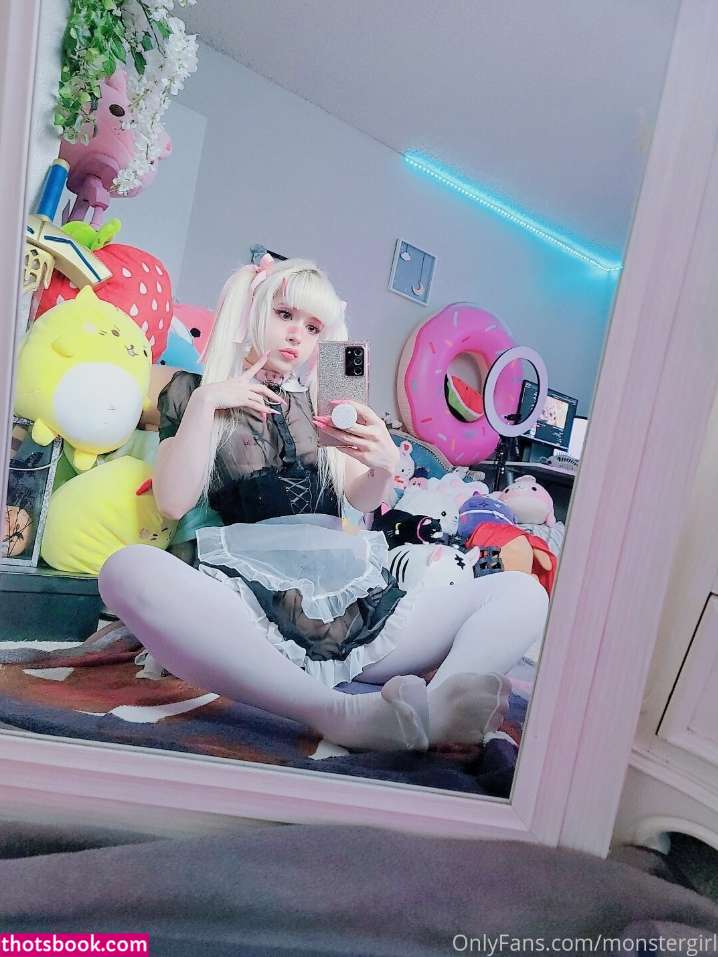 Monstergirl Photo #36