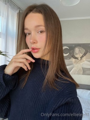 Ellie Leen Photo #944