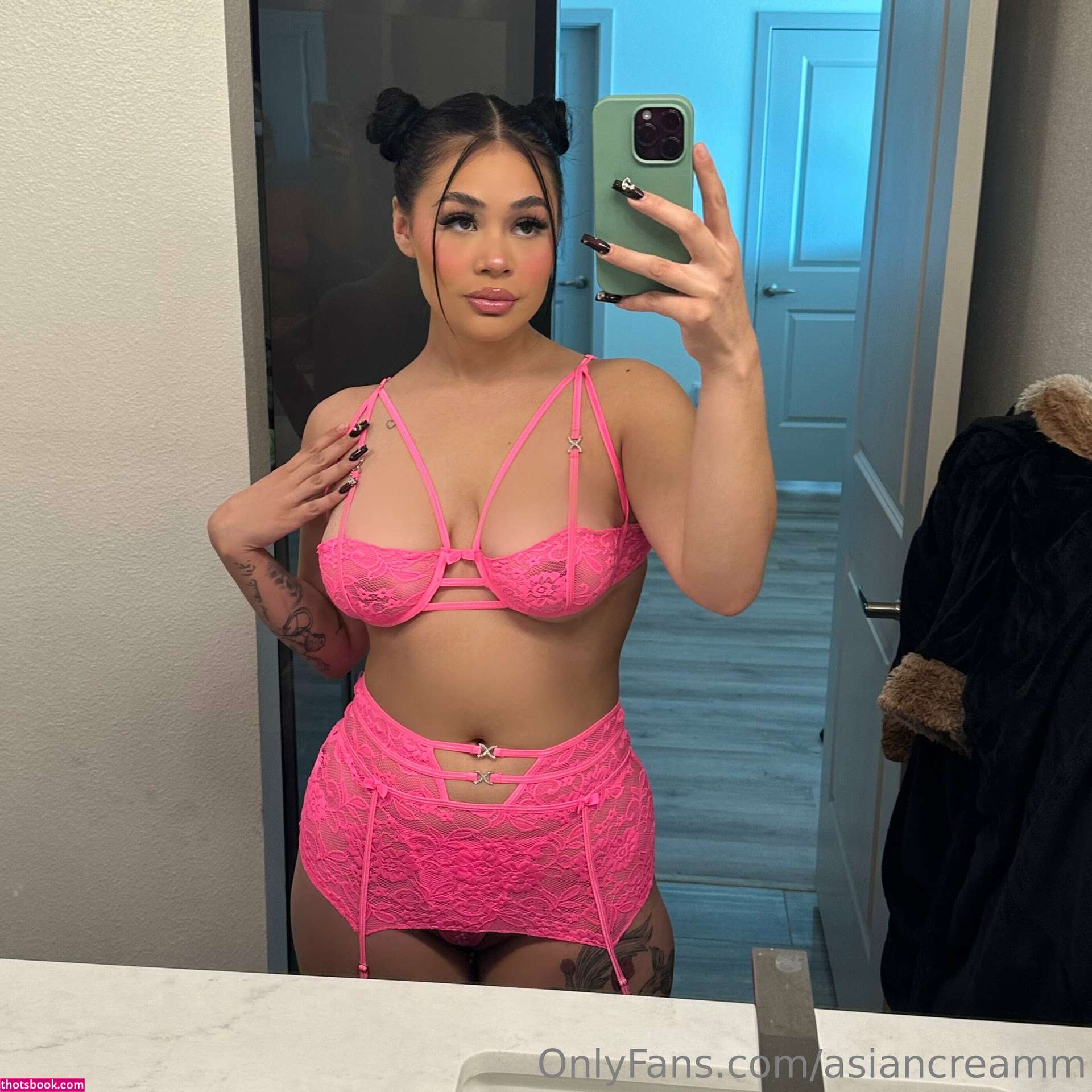 asiancreamm Photo #40