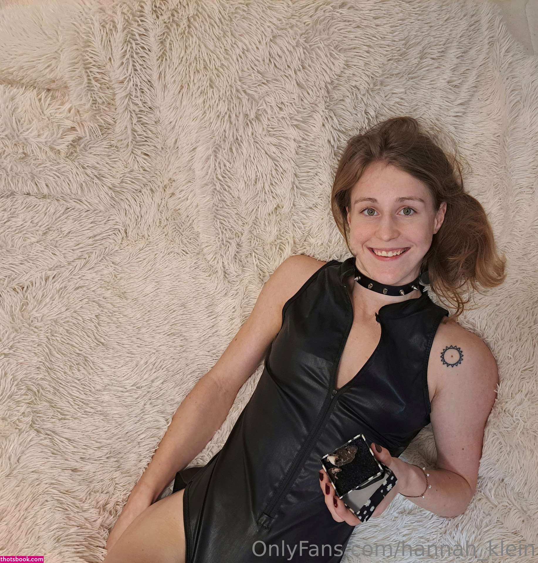 Hannah Klein Photo #46