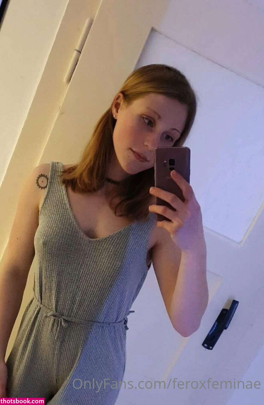 Hannah Klein Photo #52