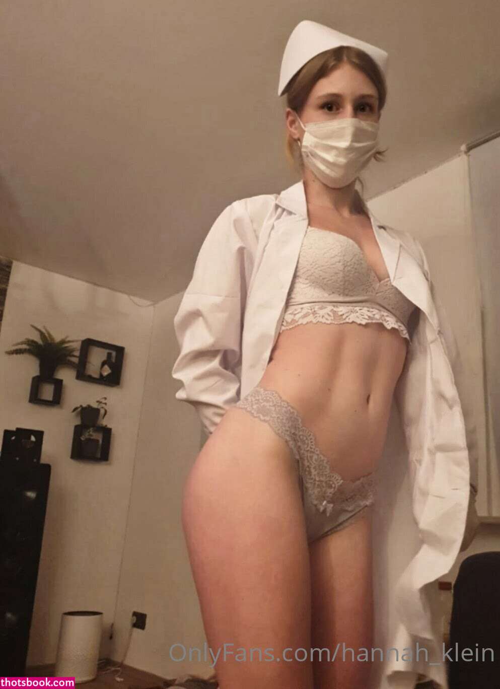 Hannah Klein Photo #56