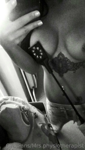 Mrs Physiotherapist Photo #122