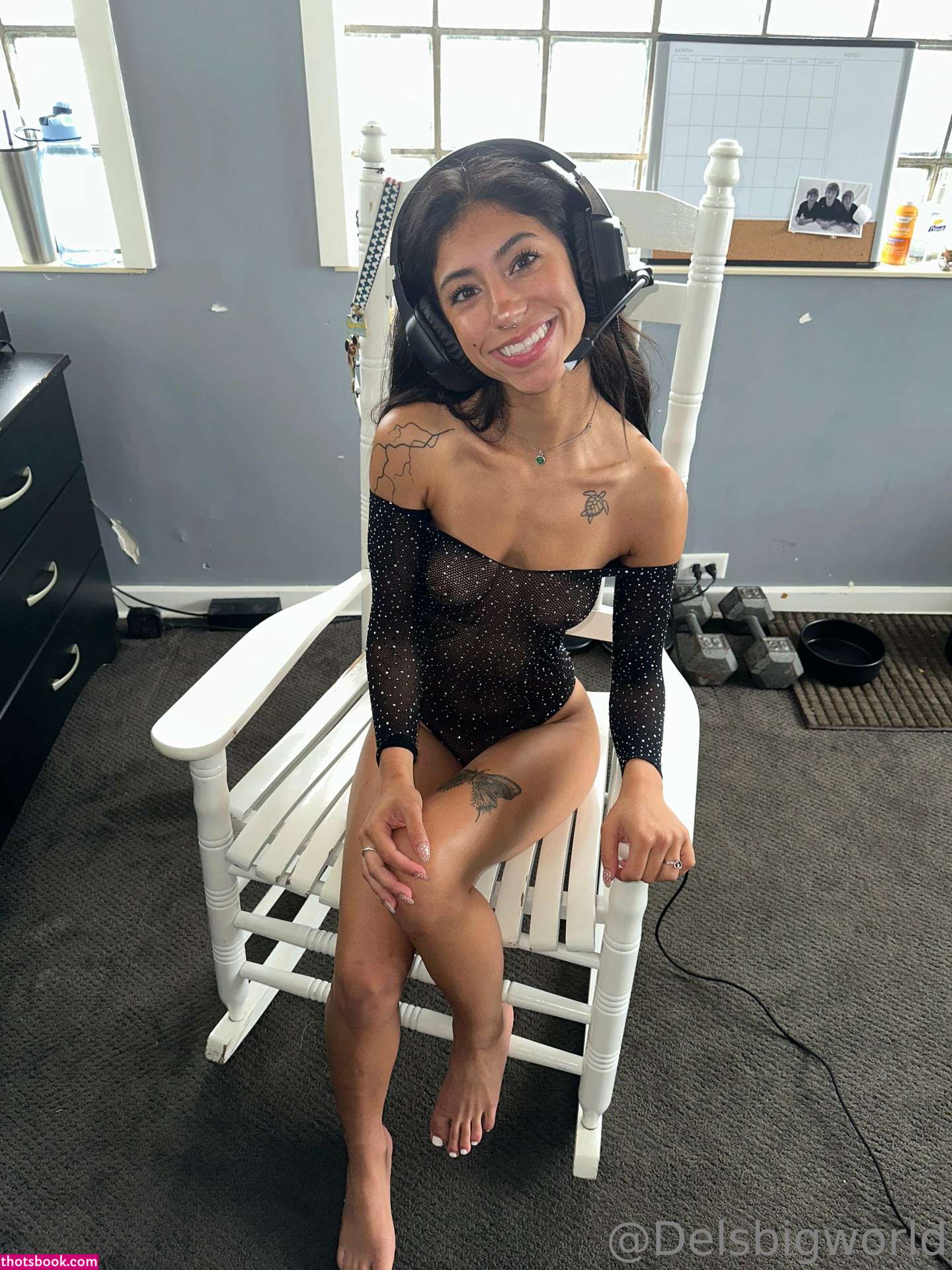 Delia Mandujano Photo #6