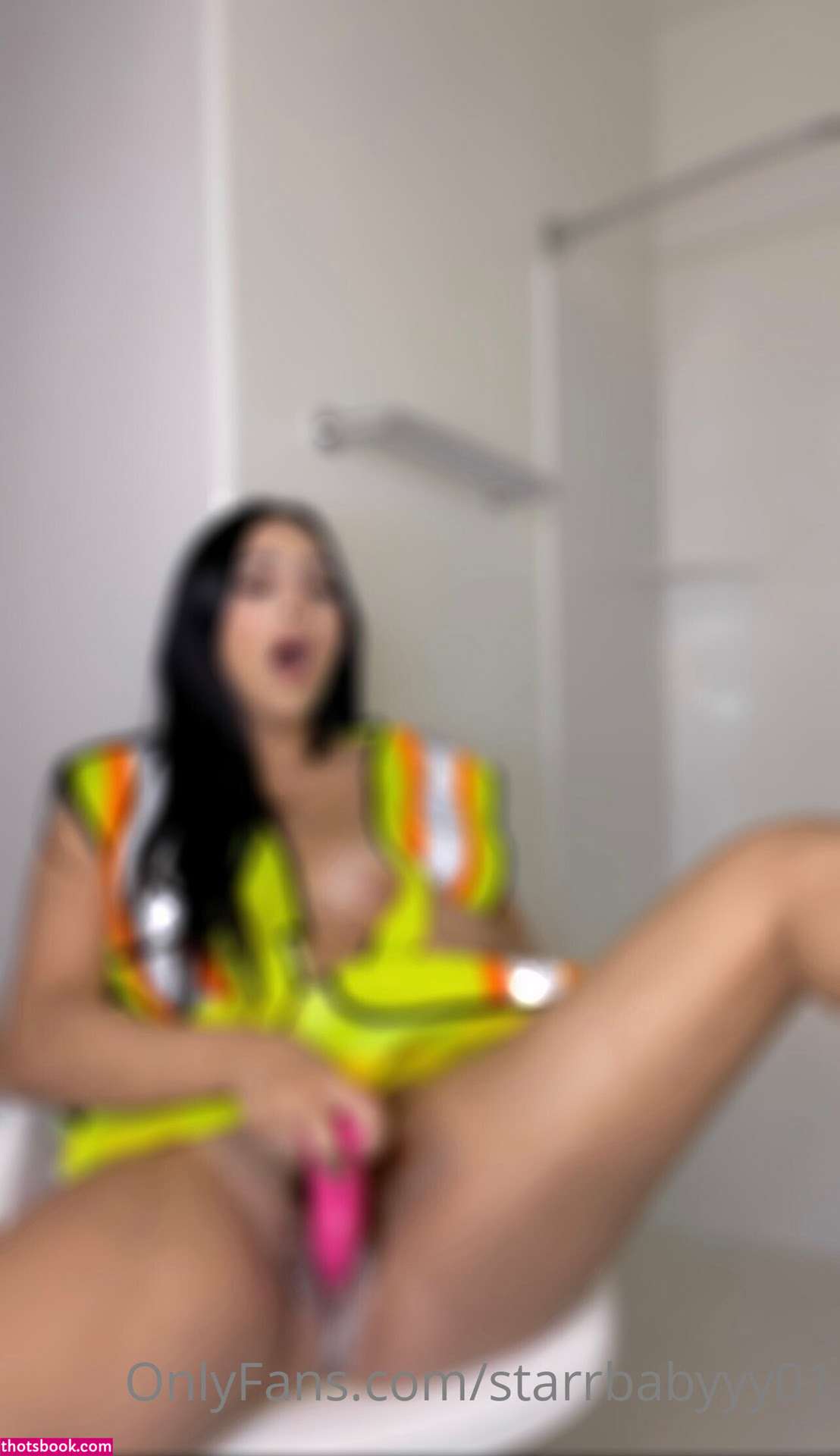 julianicolestar Photo #38