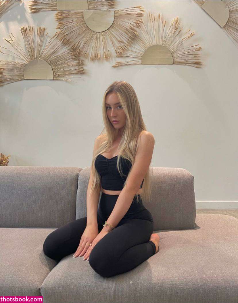 Aspen Mansfield Photo #97