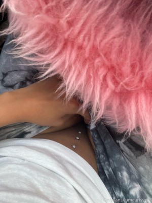 iamcurlyyred Photo #14