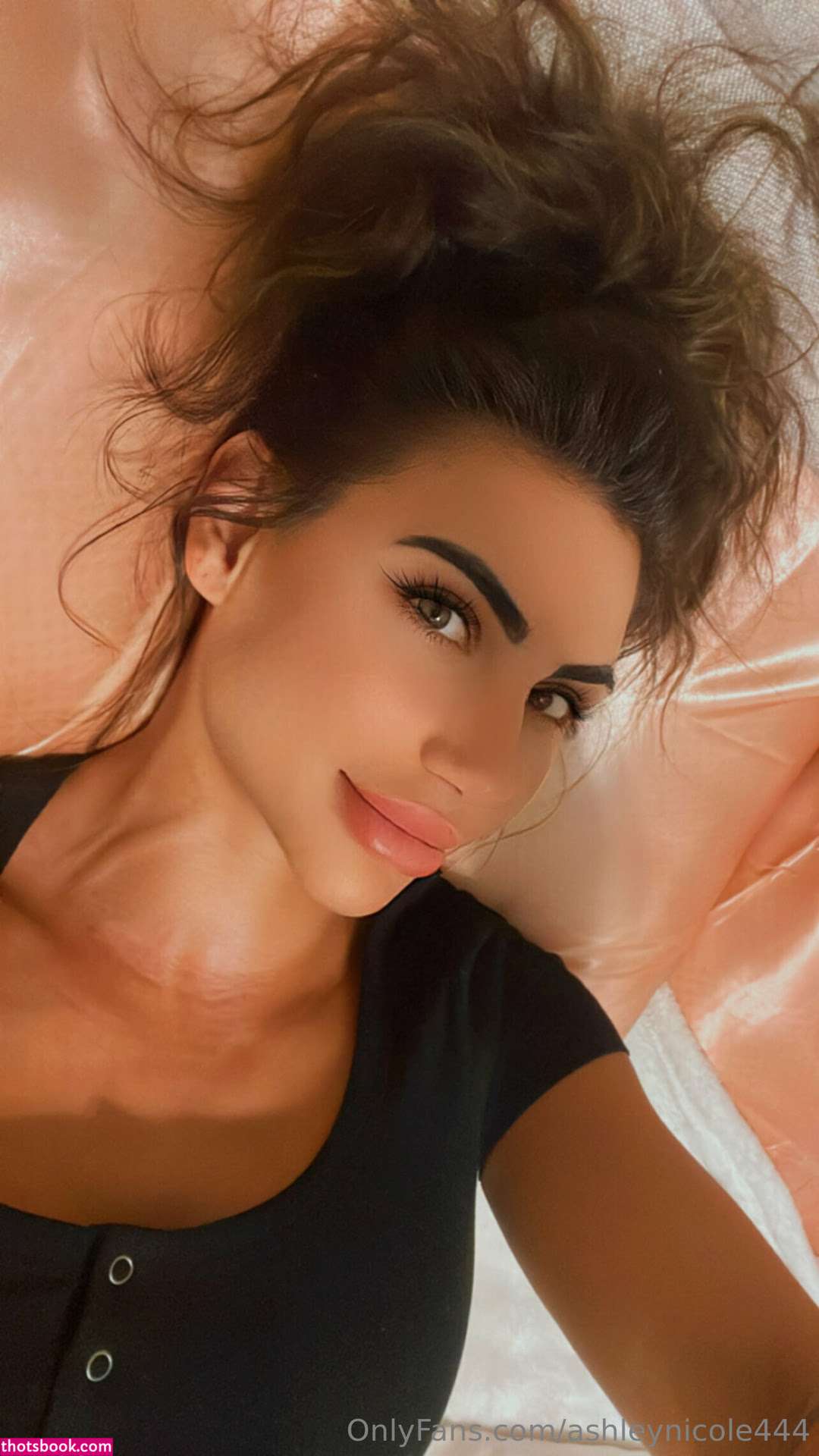 Ashley Nicole Photo #6