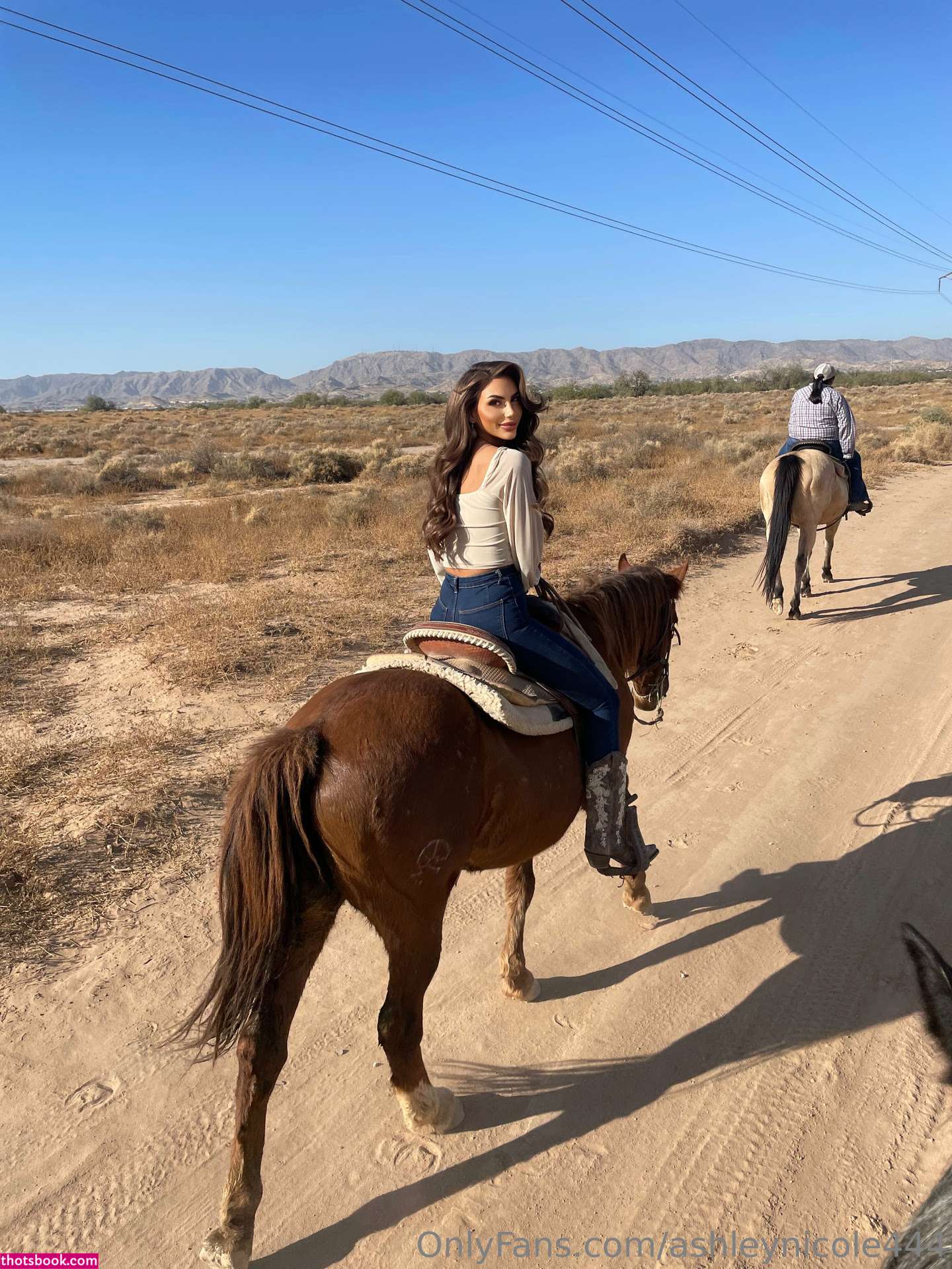 Ashley Nicole Photo #17