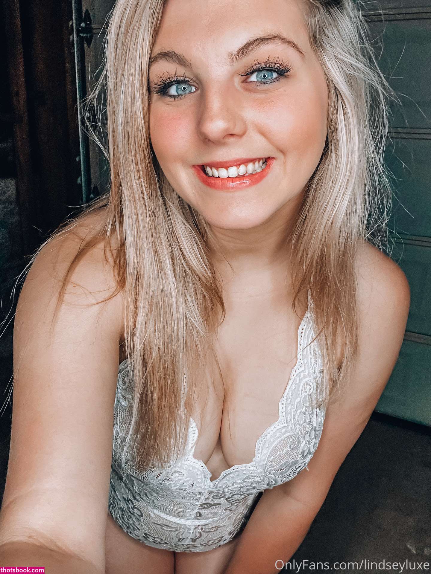 Lindsey Luxe Photo #60