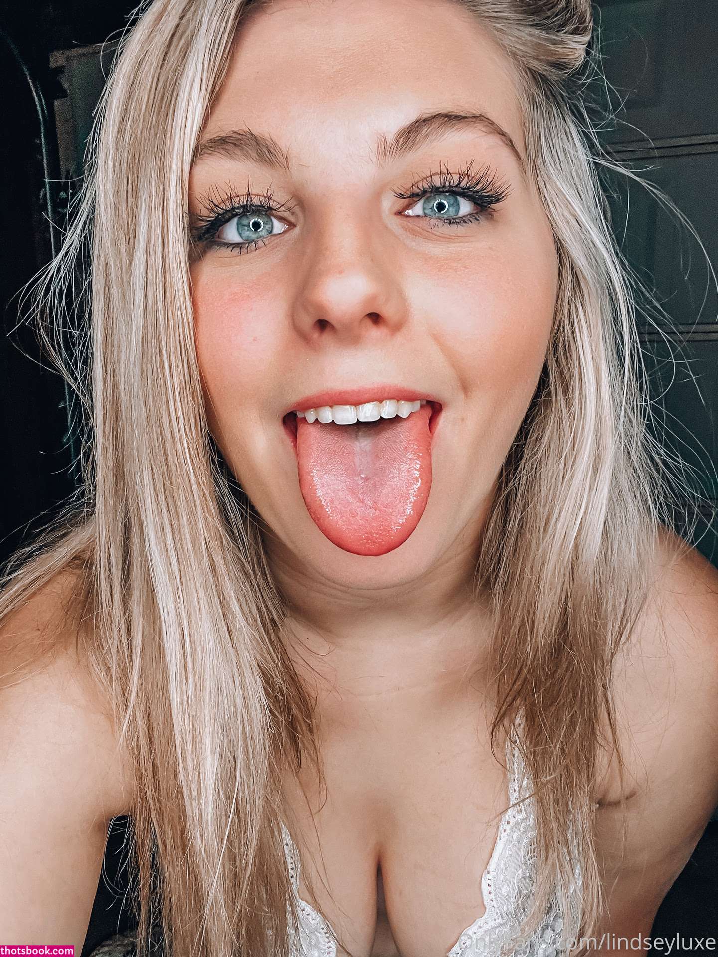 Lindsey Luxe Photo #75