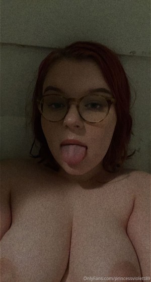 violetvixen69 Photo #16