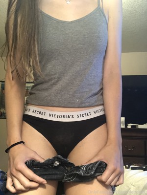 Bumblebeebri Photo #108