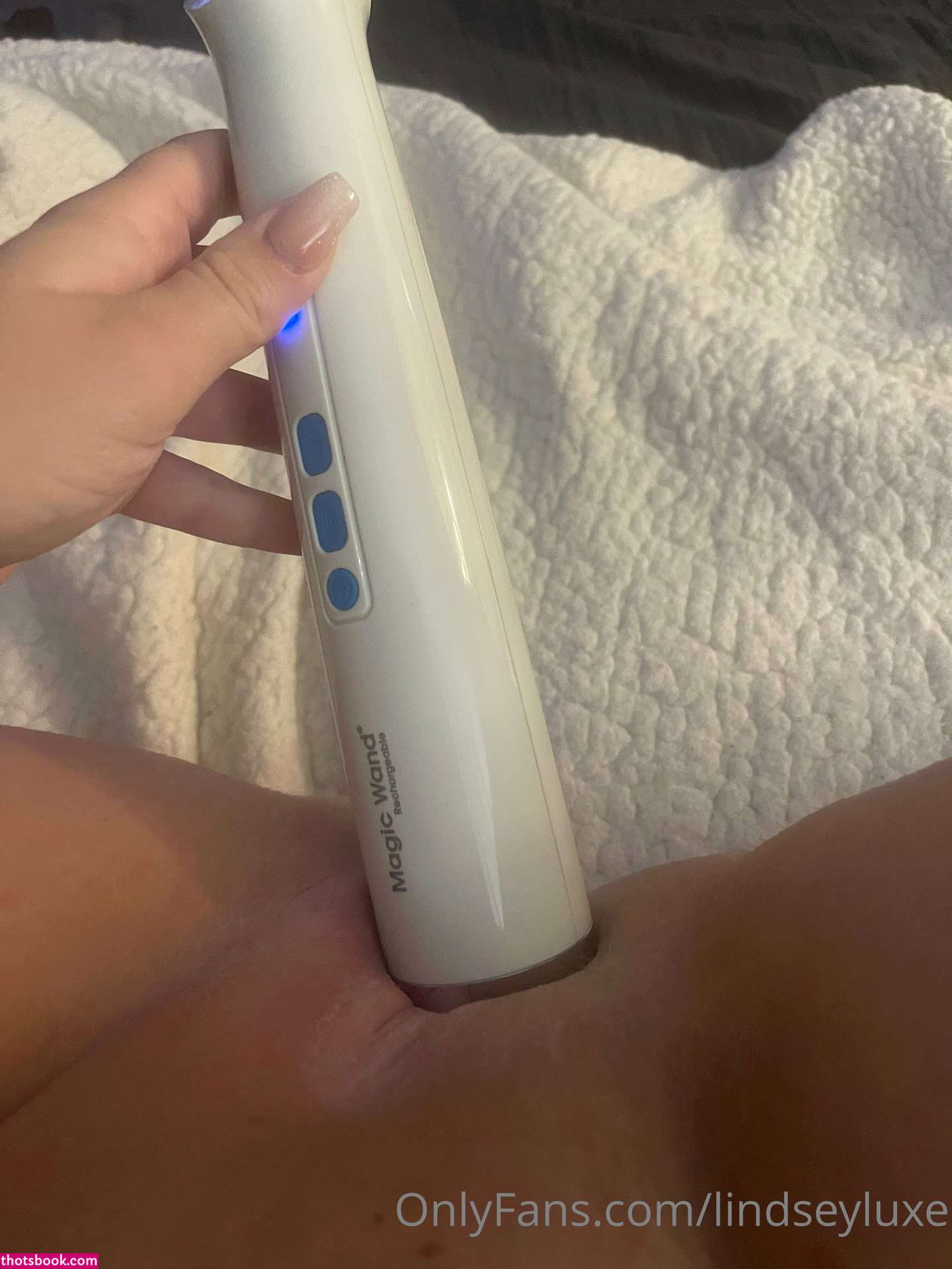 Lindsey Luxe Photo #175