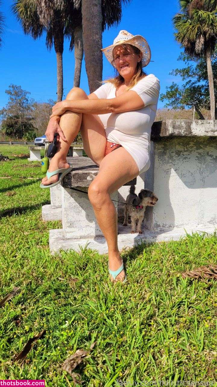 Holisticsensual Photo #68