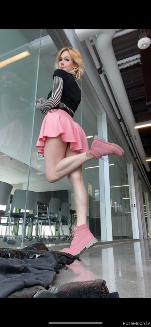 Rosemoontv Photo #168