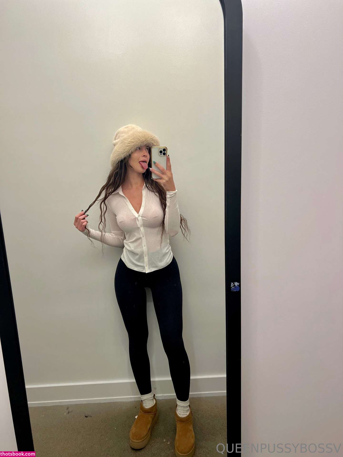 Victoria Kuhnley Photo #193