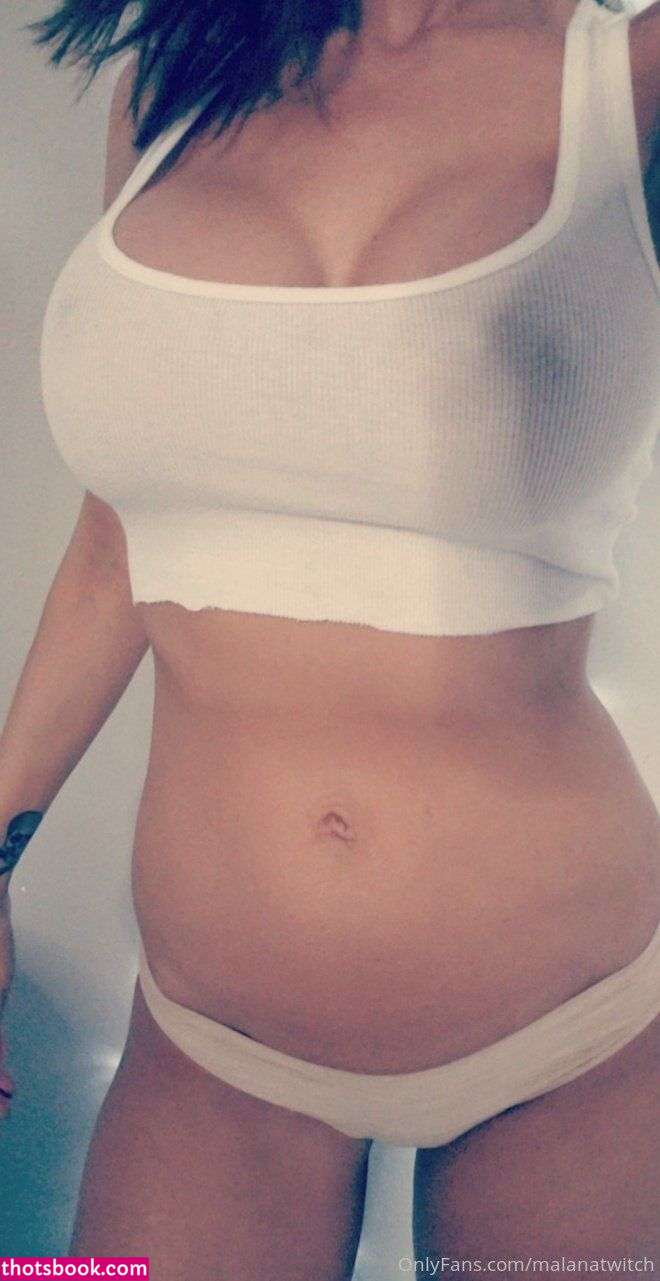 Lana Next Door Photo #36