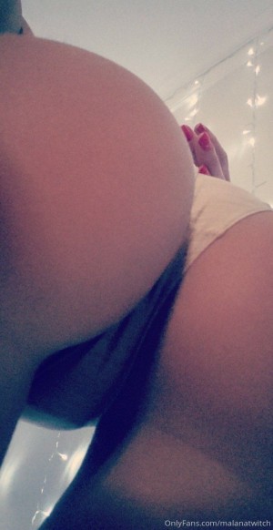 Lana Next Door Photo #33