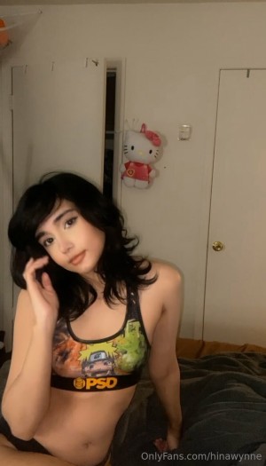 hinawynne Photo #142