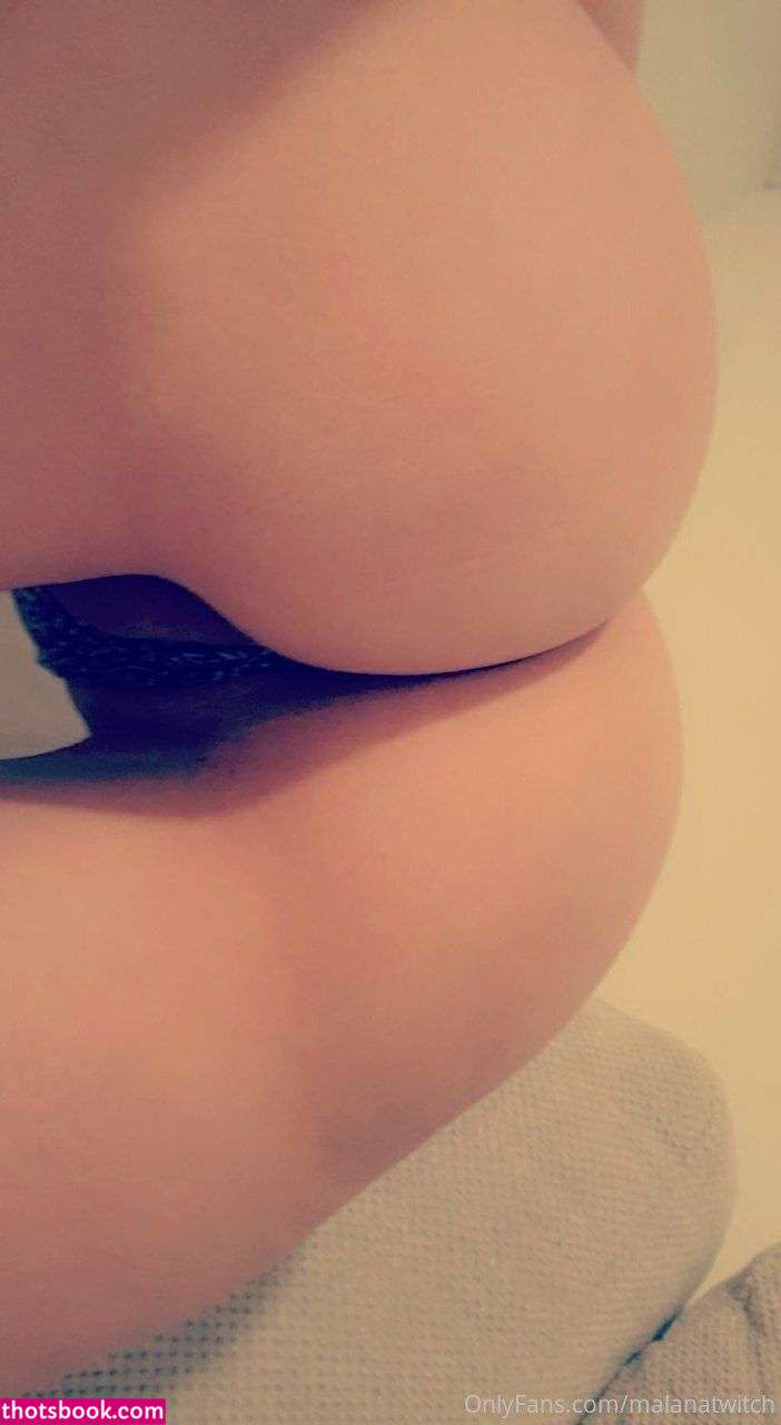 Lana Next Door Photo #166