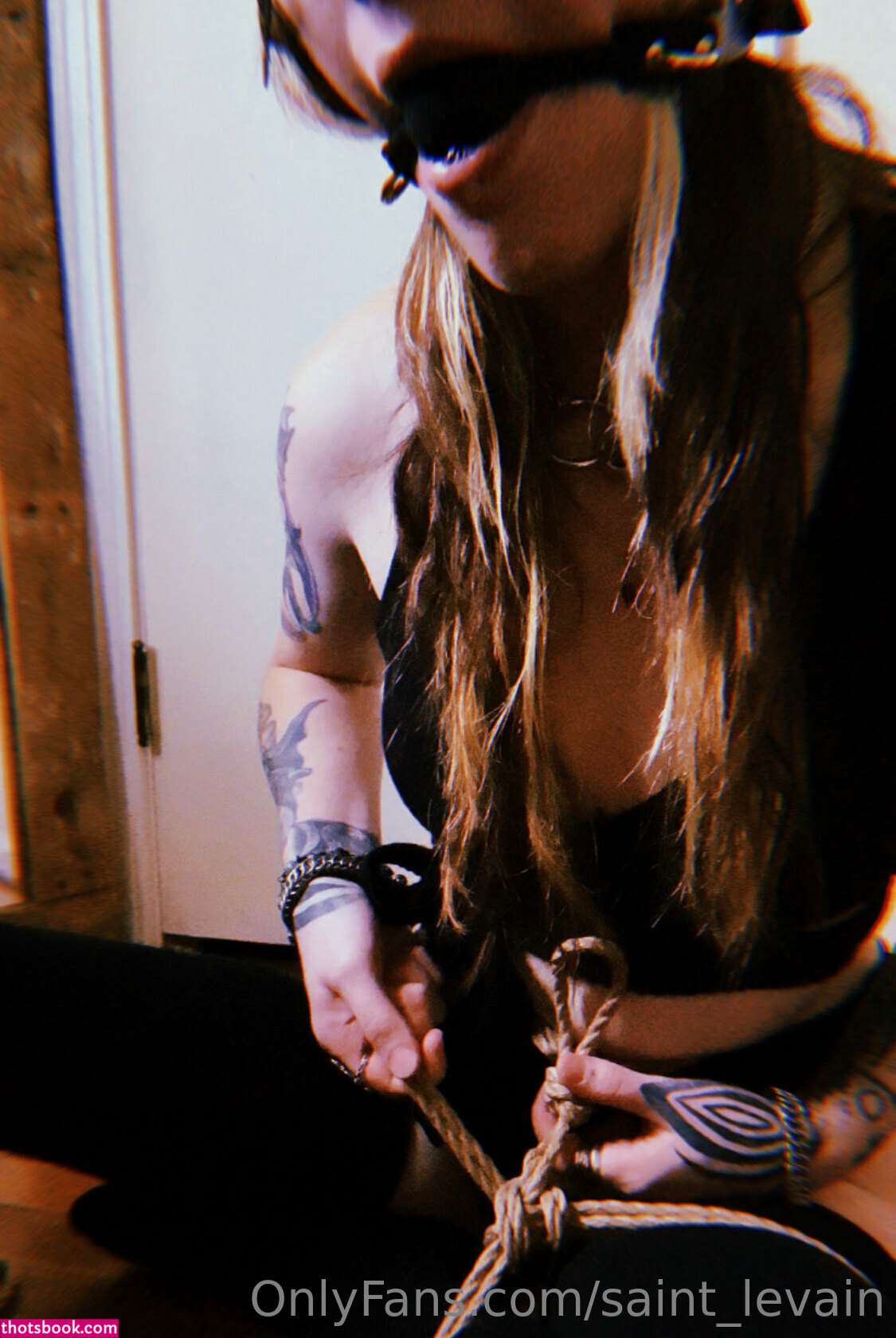 Saint Levain Photo #51