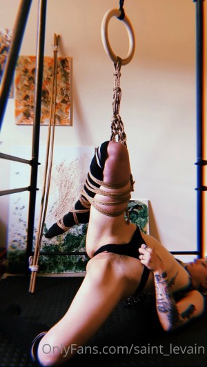 Saint Levain Photo #74