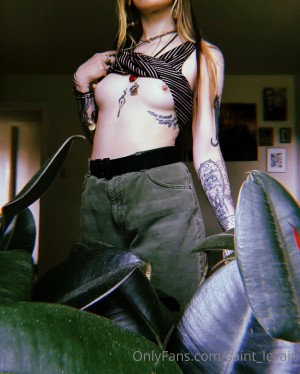 Saint Levain Post #10